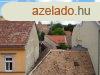 Elad 52 nm-es Feljtott Tglalaks Pcs Belvros 