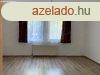 Kiad els emeleti fiatalos laks a Piac kzelben