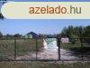 Elad 1 920m2-es Iparterlet, Petfiszlls