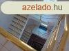 Kecskemt belvrosban, a posta kzelben, Irodahzban, I.em