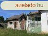A feny hazjban Surdon elad feljtand csaldi hz