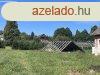 A feny hazjban Surdon elad feljtand csaldi hz