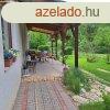 Elad csaldi hz Balatonkenese, 	Klmn Imre utca