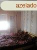 XVII. Vzhord utcban 370 nm-es csaldi hz elad - Budapes