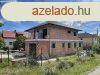 AA+ JPTS, 2 SZINTES CSALDI HZ, FREKVENTLT HELYEN! - 