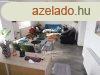 Feljts befejezse eltt ll, impozns csaldi hz Vonyar