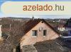 Elad 135 nm-es Feljtott Csaldi hz Pcs jhegy 