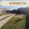 Szarvason csaldi hz elad!