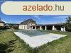 Elad 370 nm-es Telephely Eger