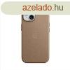 Apple iPhone 15 FineWoven Case tok MagSafe-vel - Taupe