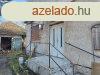 Bkscsabn (Szemere utcn) ikerhz egyik fele elad