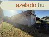 Elad csaldi hz Kisbucsa, 	Csaldi hz tra nz terleten