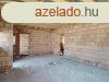 Velencn j pts, modern csaldi hz elad - Velence