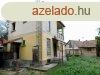 Tpiszele, kzpont, elad csaldi hz, eszttikai feljts
