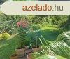 Szolnokon, belvroshoz kzeli hromszintes csaldi hz elad