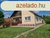 Elad csaldi hz Bcsalms, 	Kztrsasg utca
