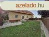 Elad csaldi hz Dny, 	Dny csendes rszn