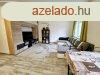Elad rd kzponti rszn egy 4 laksos hz.