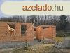 Elad csaldi hz Nagypli, 	j, Tgla csaldi hz - garzzs