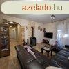 Vecssen 117 m2-es, 5 hlszoba + nappalis hz, 438 m2 t
