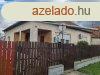 Elad Kengyelen, csendes utcban, 3 szobs, j llapot csal