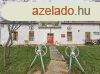 Elad csaldi hz Csonkahegyht, 	Klnleges hz a zalai dom