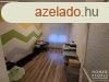 Zsombn csaldi hz csendes helyen elad!