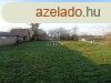Elad csaldi hz Rbahdvg, 	Kzponthoz kzel