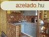 Elad csaldi hz Srvr, 	Hegykzsg