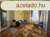 cson, 1. emeleti, 2 szobs, 81 m2-es, laks kerttel s mell