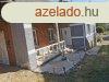 Elad csaldi hz Szakcson csendes utcban!