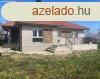 Elad Sgvron j pts csaldi hz