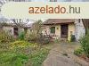 Elad csaldi hz Grdony, 	Kzponttl pr percre