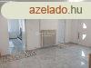 Elad 65 nm csaldi hz  Izskon 499 nm telken