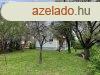Balatonvilgosi csaldi hz, csendes utcban elad