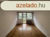Elad 53 nm-es Feljtott Panellaks Debrecen Bethlen utca  