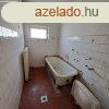 Gombn feljtst ignyl 150 m2 hz, 916 m2 telek